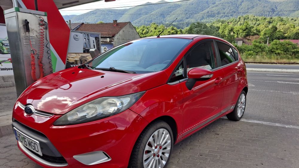 Ford Fiesta 2010 1.2 benzina