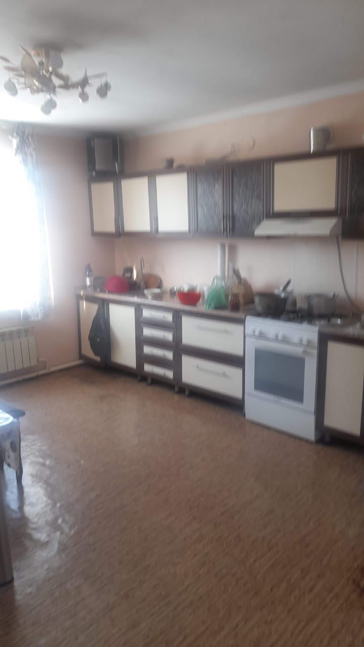 Продам дом в село Болек