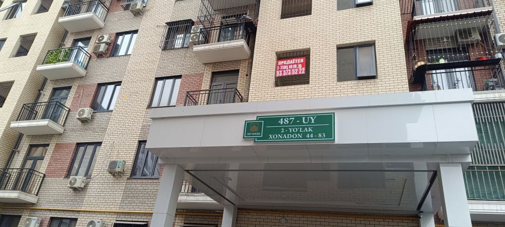 Art House uylari 3 etaj karopka holatida kadastri bor shoshiling 60 kv