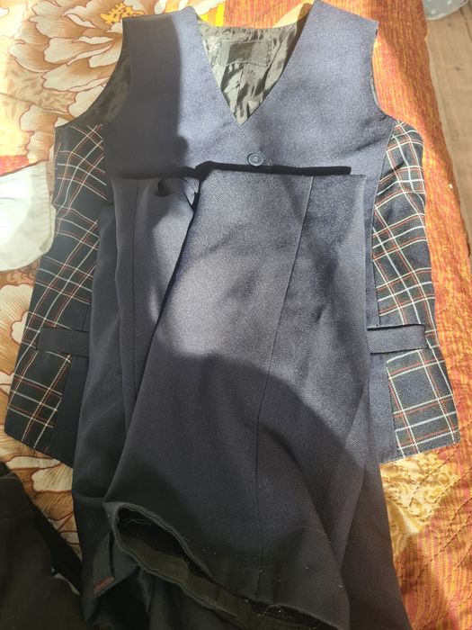 Отдам форму для мальчика 2 кл 134 р