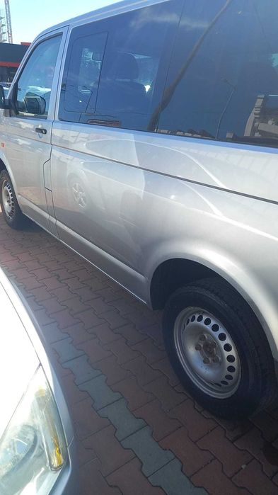 VW T5 Caravelle 2.5 TDI, 7+1 locuri, 4x4