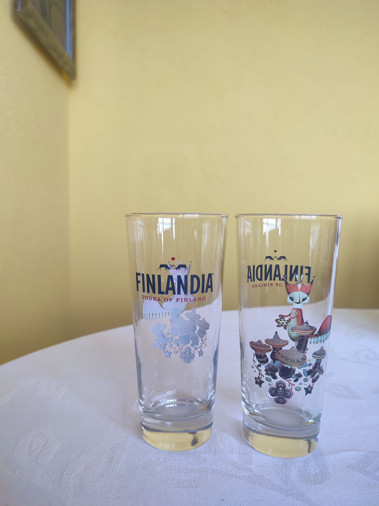 Чаши за уиски, водка и безалкохолни напитки