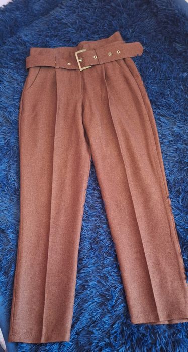 Панталони в различни цветове