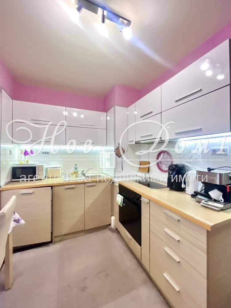 Продава се Двустаен апартамент в Варна, Цветен квартал - 54 кв.м за 2284 €/кв.м - Снимка #1