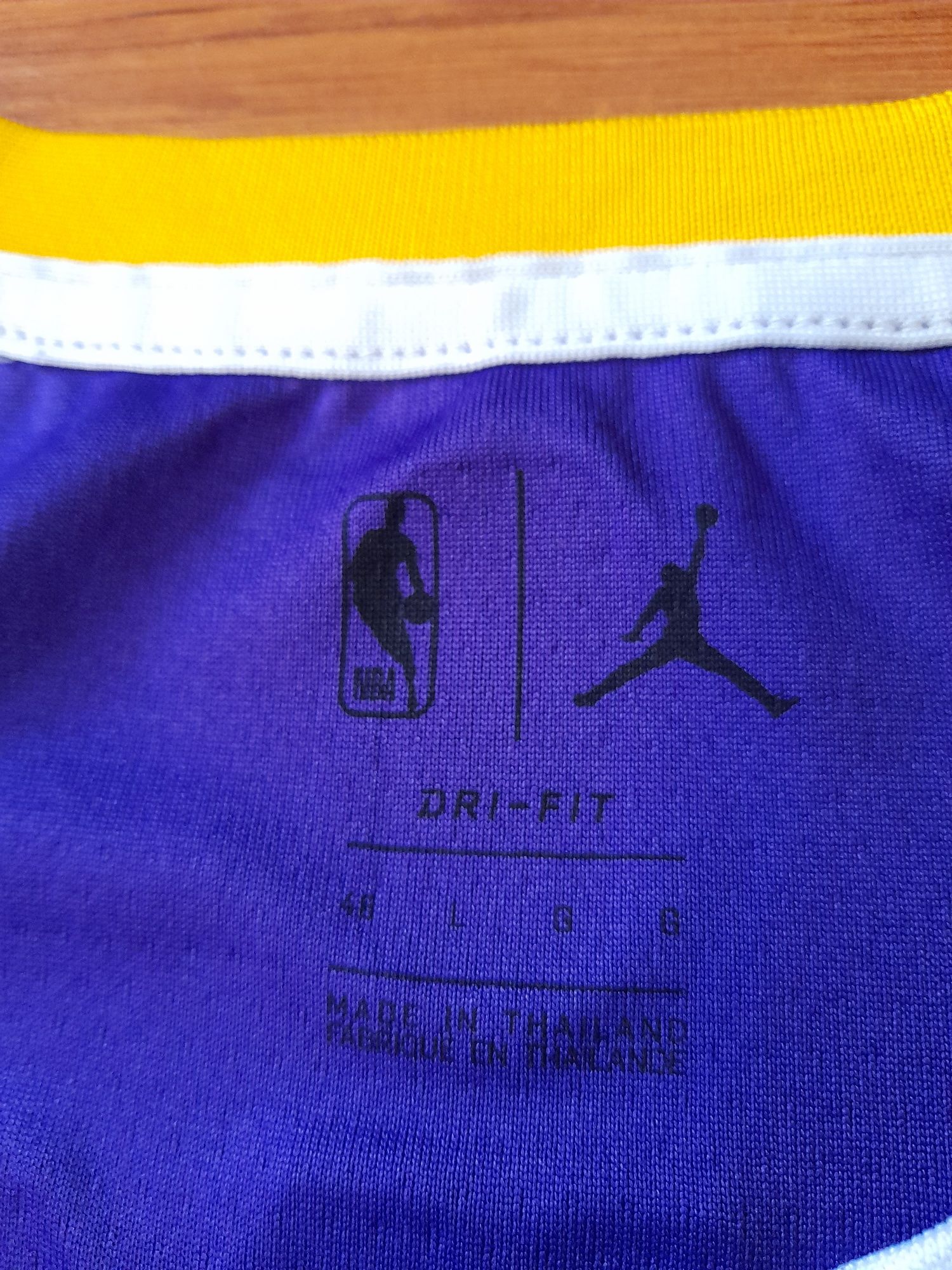 Jordan LAKERS LeBron James мъжки потник L размер.