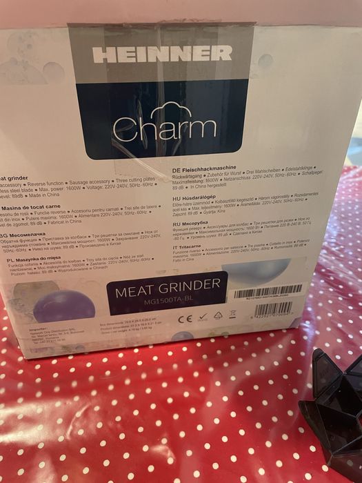 Masina de tocat carne electrica