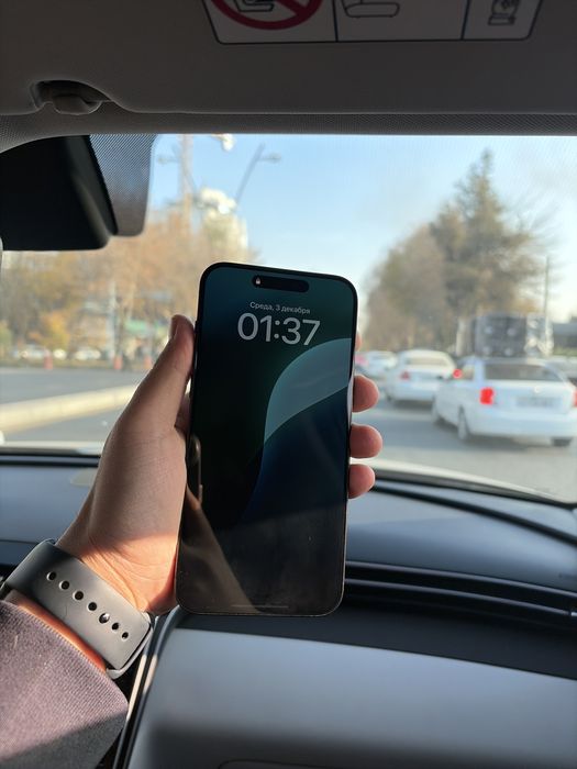 Iphone 15 pro max e sim