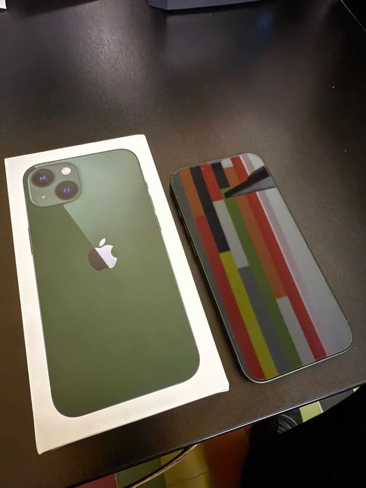 iPhone 13 Green 128GB - Батерия - 90% Запазен!