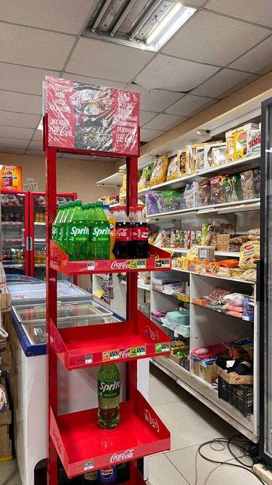 Продуктовый магазин расположена в пр.жамбыла 25