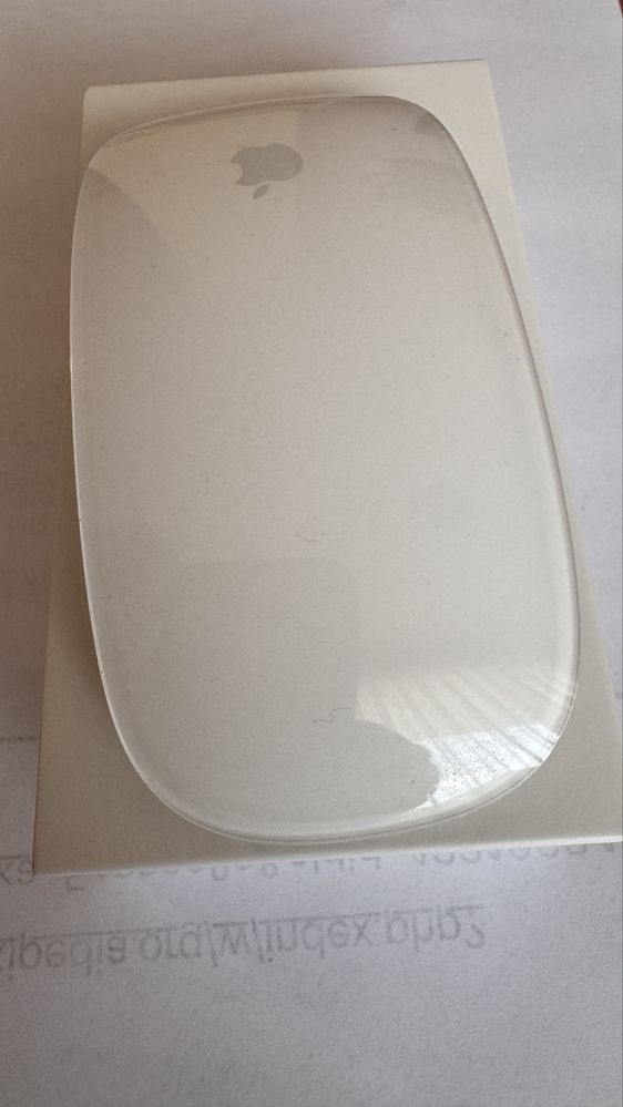 Magic Mouse 2 - пълен комплект