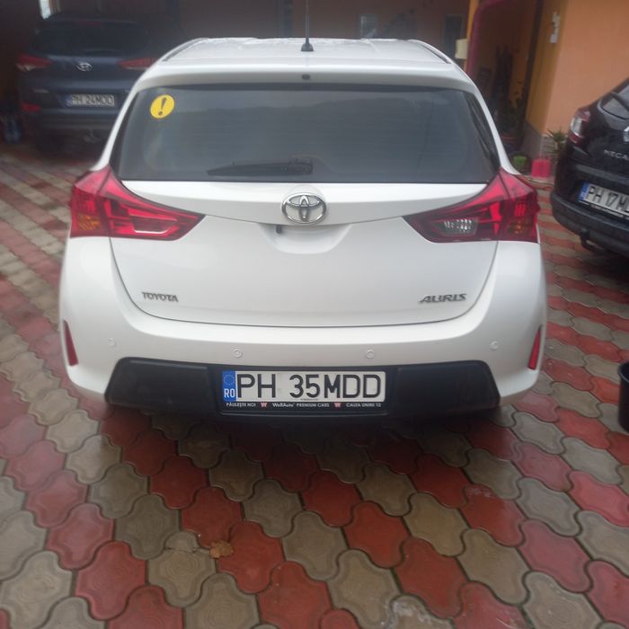Vand Toyota Auris