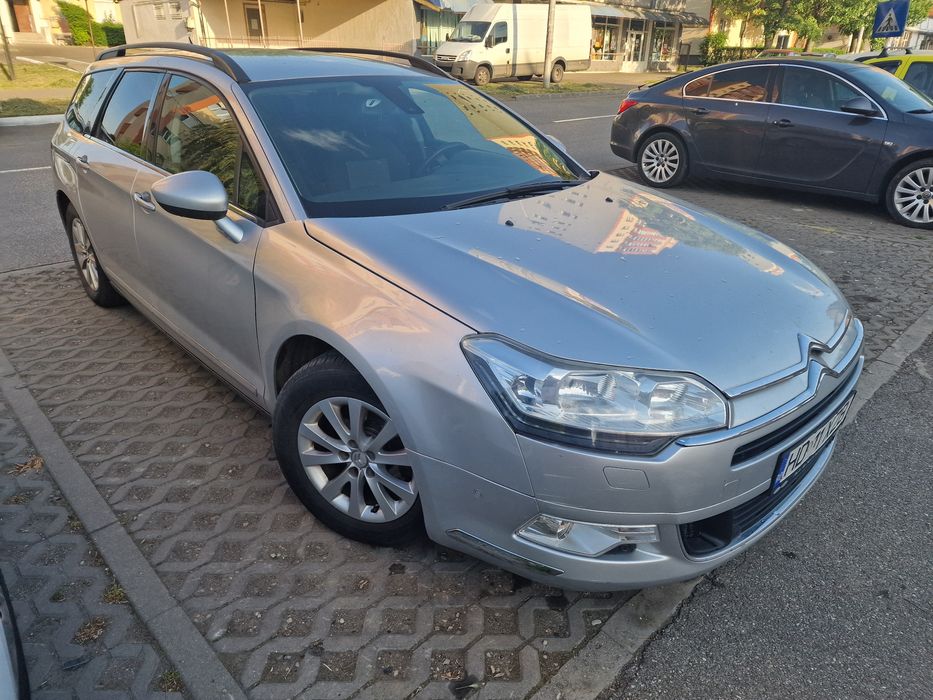 Vând Citroen C5  an 2013