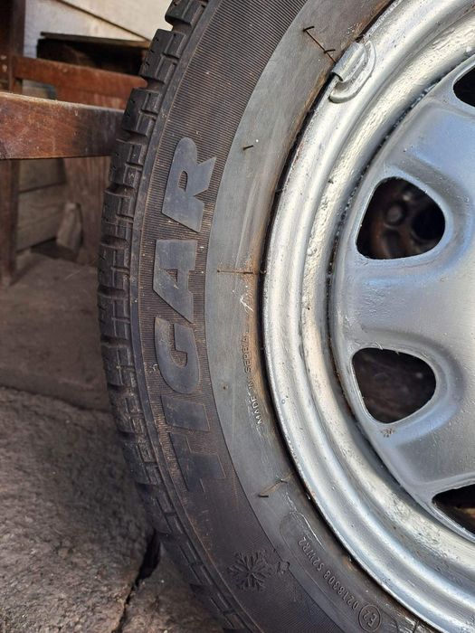 anvelope tigar 165/65 r14
