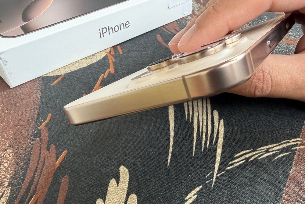 iPhone 16 Pro Max 1TB Desert Titanium