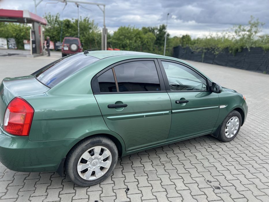Hyundai Accent 1.6 benzină !