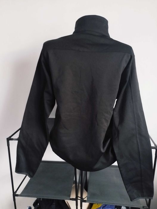 Мъжко ветроустоичиво и водоустойчиво яке чисто ново