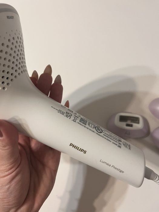Фотоепилатор Philips lumea