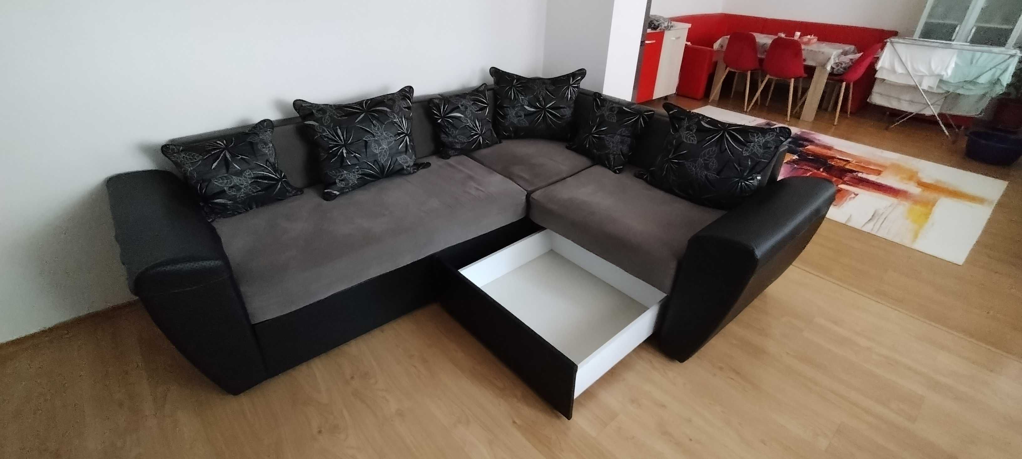 Vând colțar extensibil