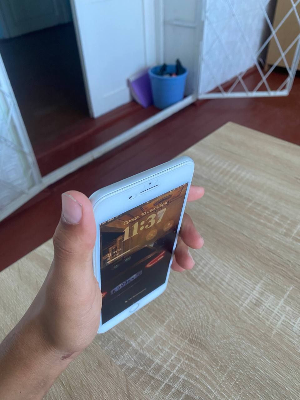 IPhone 8+ imeaybi yoq