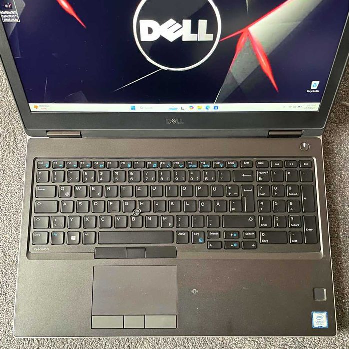 i7-9850H, 32GB RAM, Nvidia Dell Precision 7540, 512 NVMe + 1TB HDD