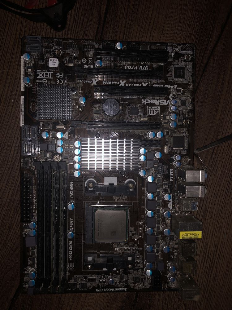 Vand placa baza Asrock 970 pro3+procesor AMD phenom 2+cooler+4gb ram