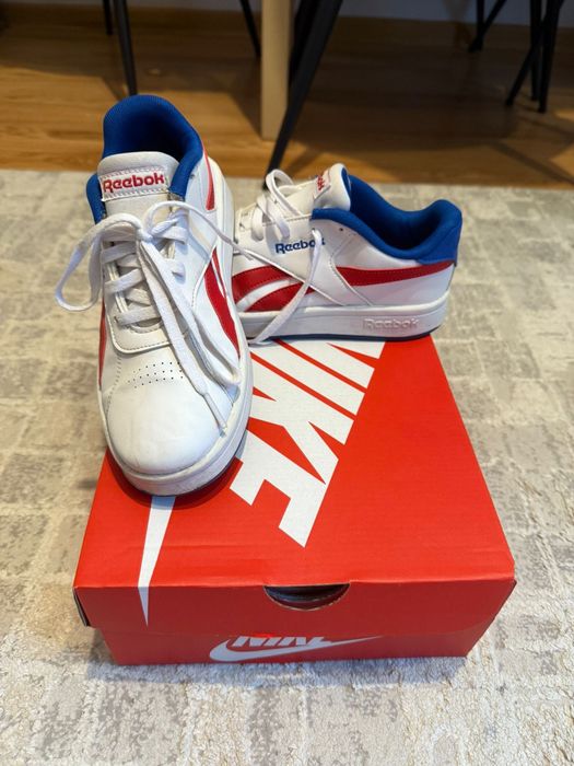 Vand adidasi Reebok marimea 34 (22cm)