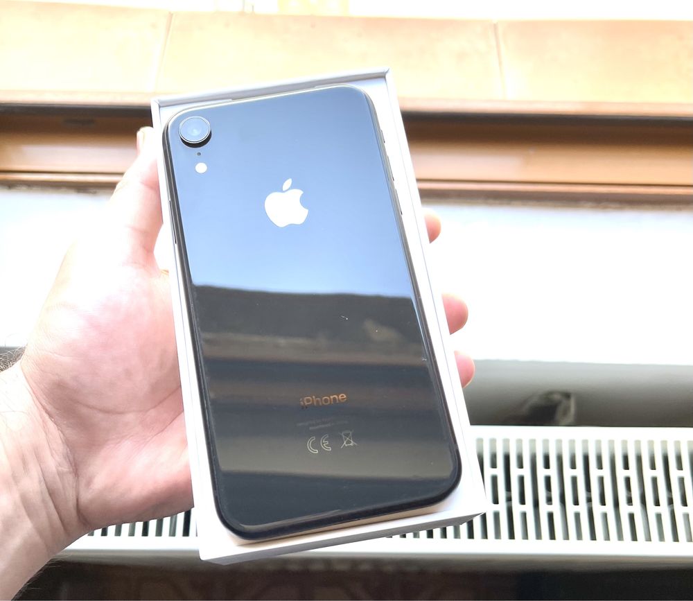 Vând Iphone xr 64 gb