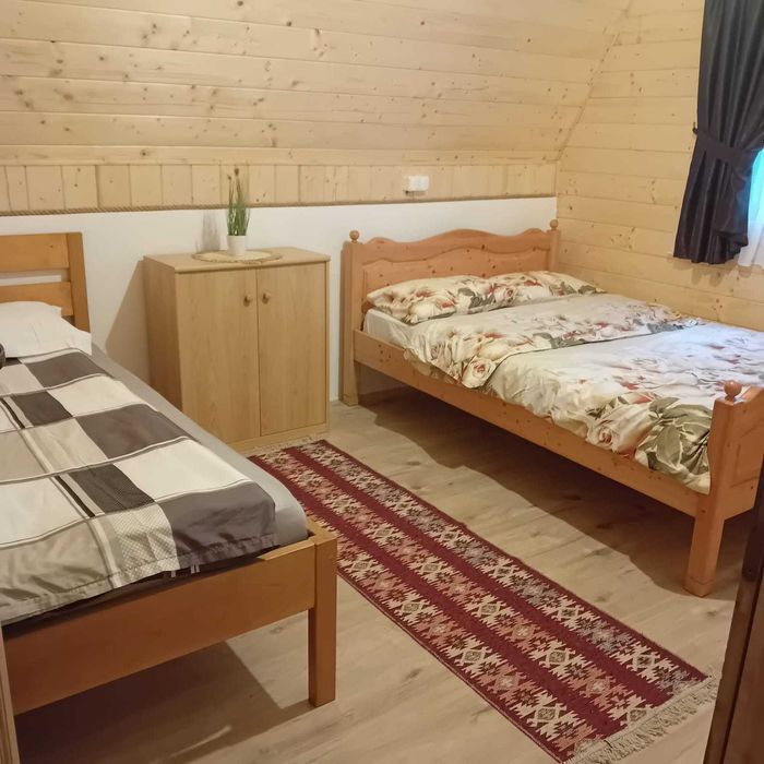 Cabana cu ciubar de inchiriat la Crăciun