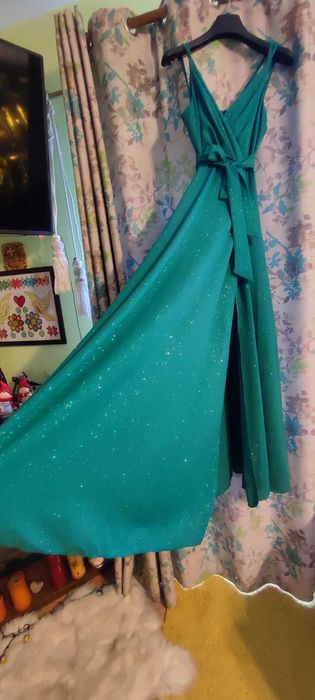 Rochie S verde purtata o singura data