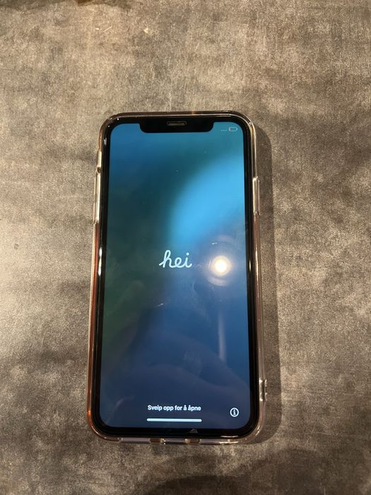 Iphone 11 128gb negru