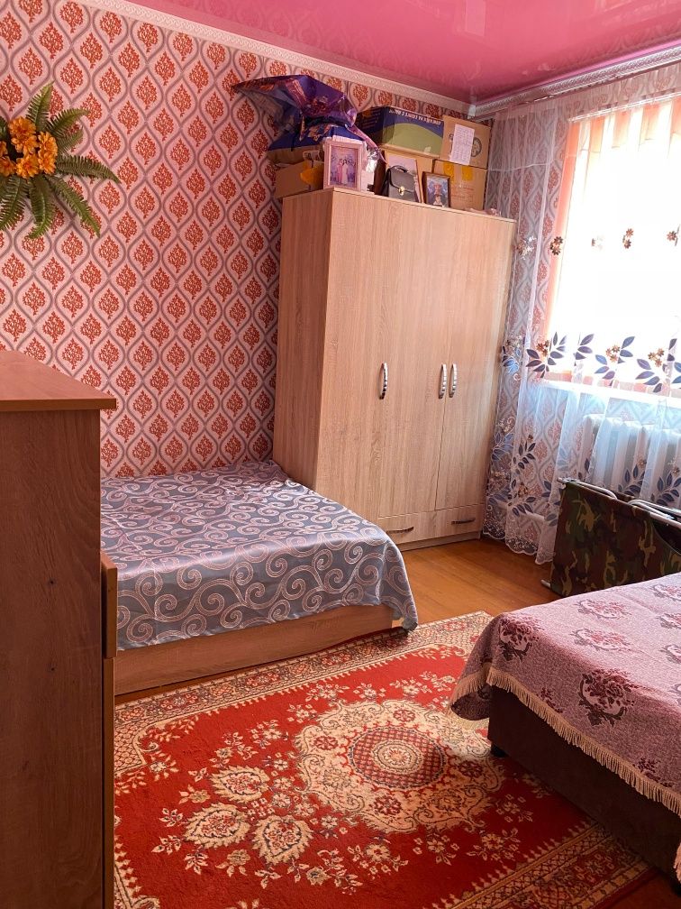 Тасугеттен жер уй  сатылады