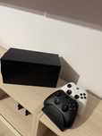 Xbox series x 2 controlere statie de incarcare