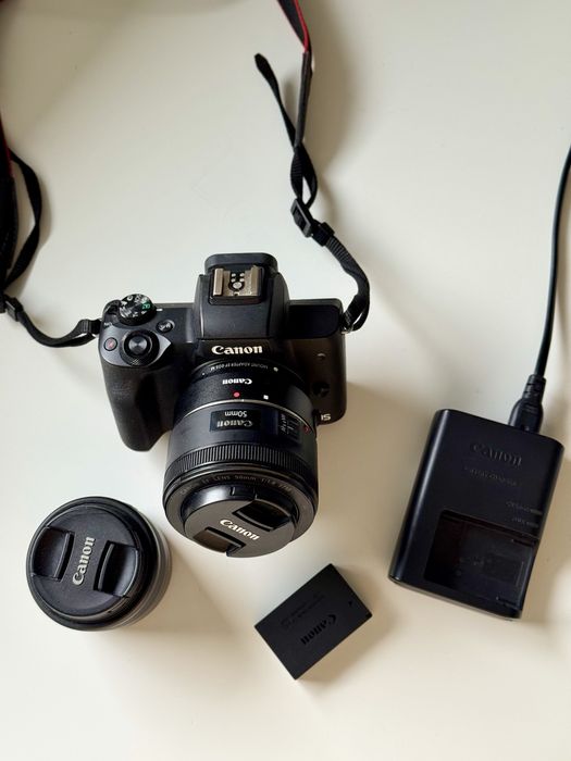 Canon EOS M50 Mark II + 2 обектива
