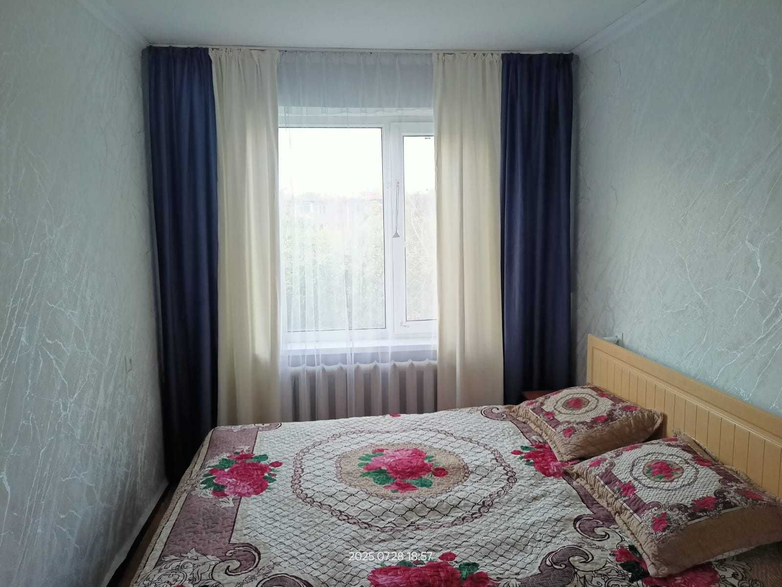 Продается 4 ком. кв. ул. Уалиханова, панель 1974г. 5/5 этаж, 61кв.м.