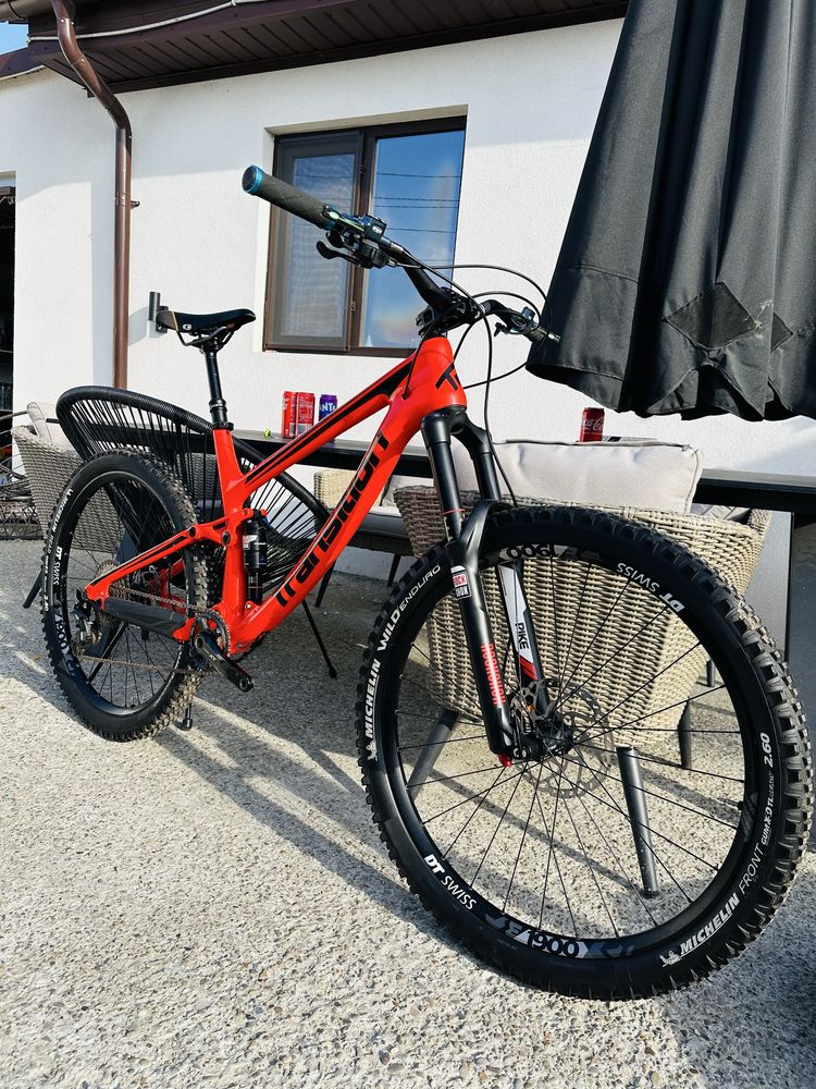 Bicicleta tranzition scout carbon marimea L