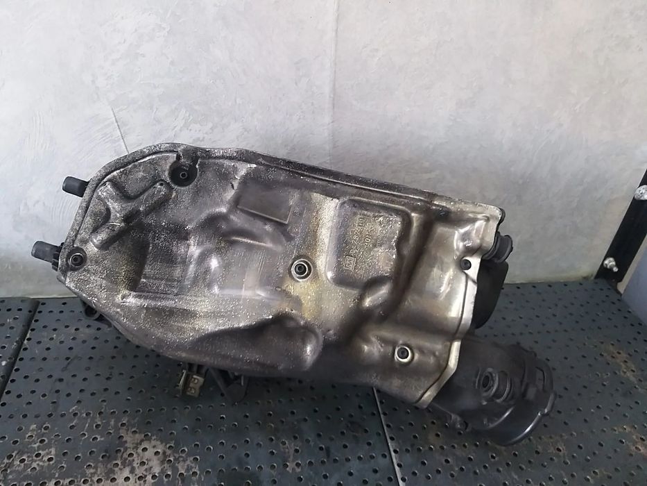 Carcasa filtru aer 2.2 cdi mercedes c class w205 a6510900600