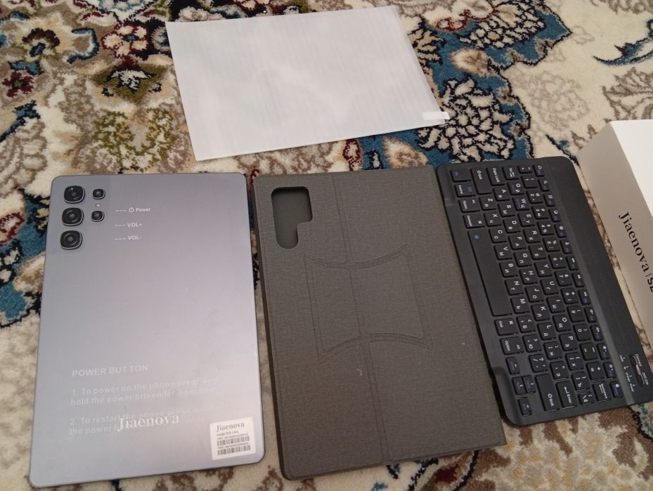 Yengi Planshet klaviaturali Full