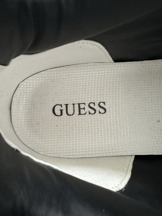 Adidasi Guess Belluno