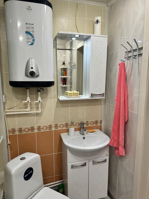Срочно продам 2 комн.кв. улучш.планирвки,дом кирп,р-н центр.рынка