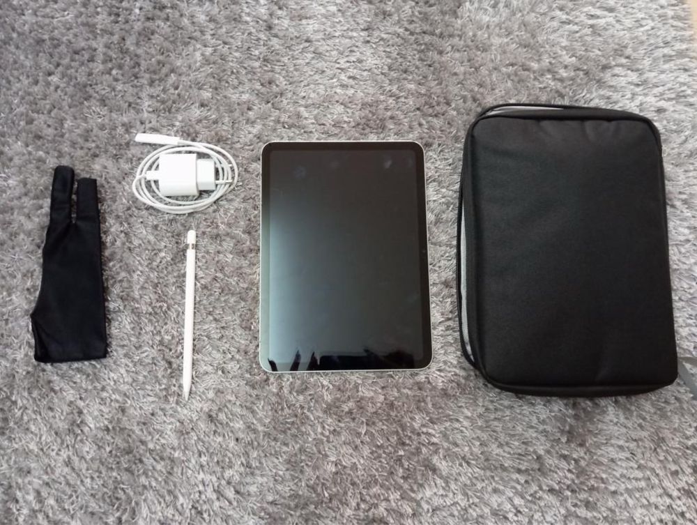 Ipad 10 генерация ПЕРФЕКТНО състояние