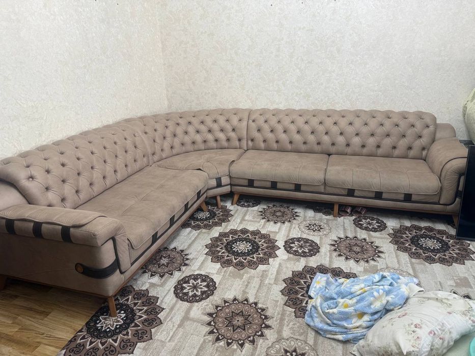 Диван уголок в хорошем состоянии