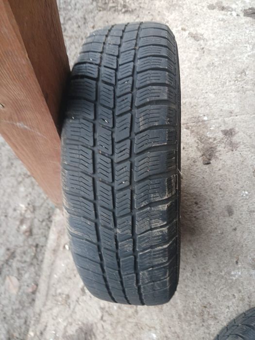 Anvelope Barum polaris 3 m+s 165/70/r14 stare foarte buna