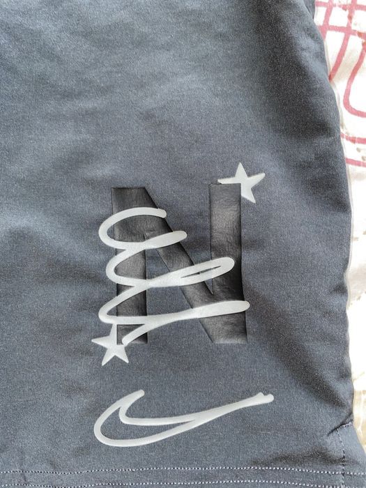 Къси гащи Nike.