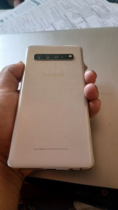 SAMSUNG S10 5G sotiladi
