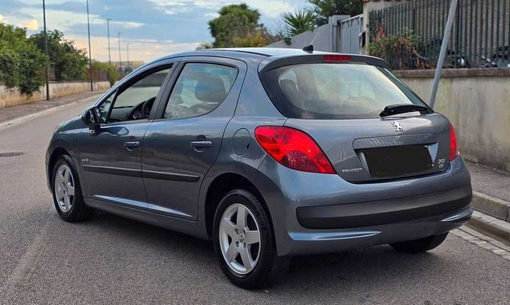 Peugeot 207 cutie automata robotizata
