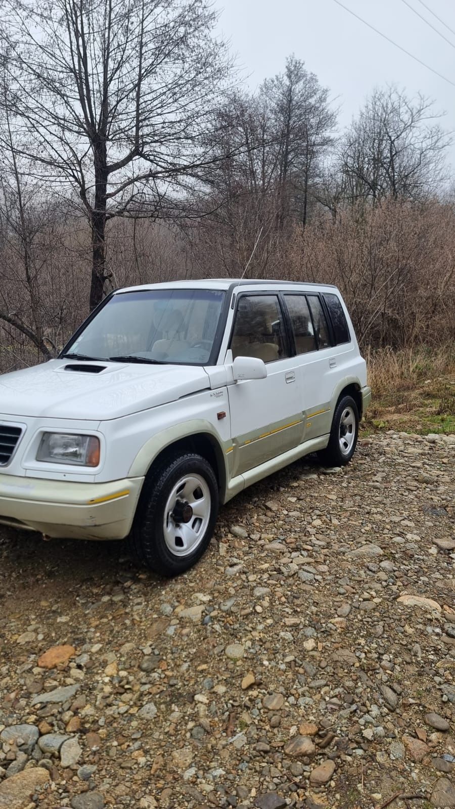 Vînd Suzuki vitara diesel