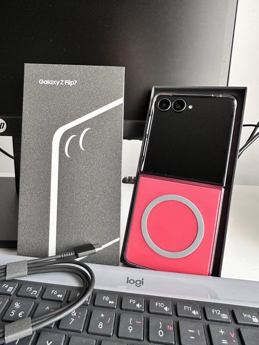 Samsung Galaxy Z Flip 7