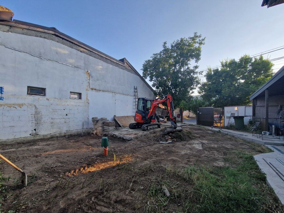 excavator + deservent / fundatii / canalizari / terasamente / gaz