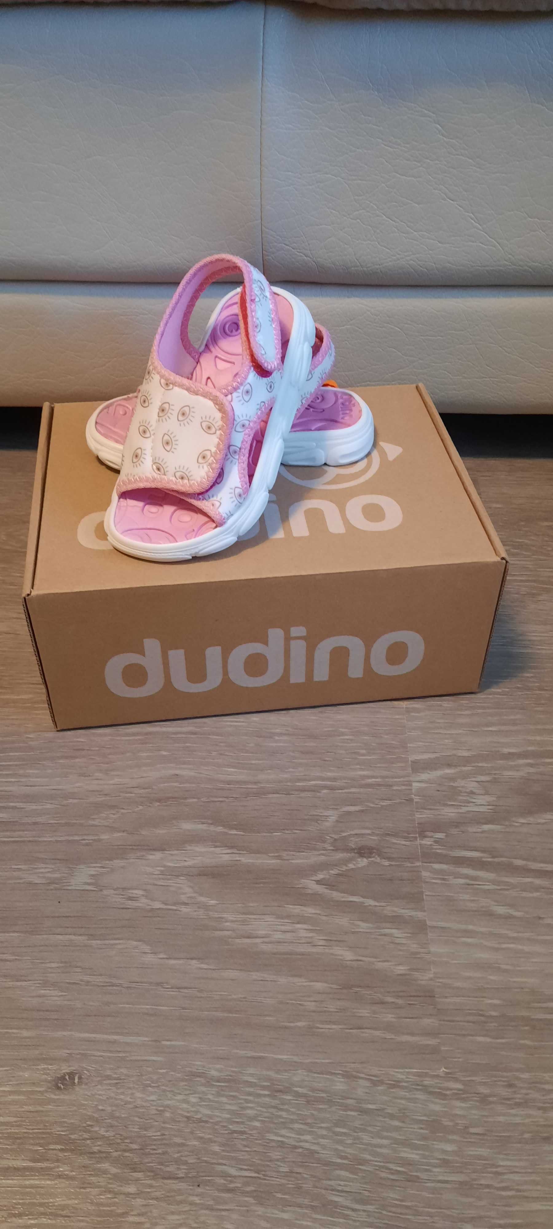 Нови сандали за момиче, Dudino Polka с велкро и принт. Размер 22