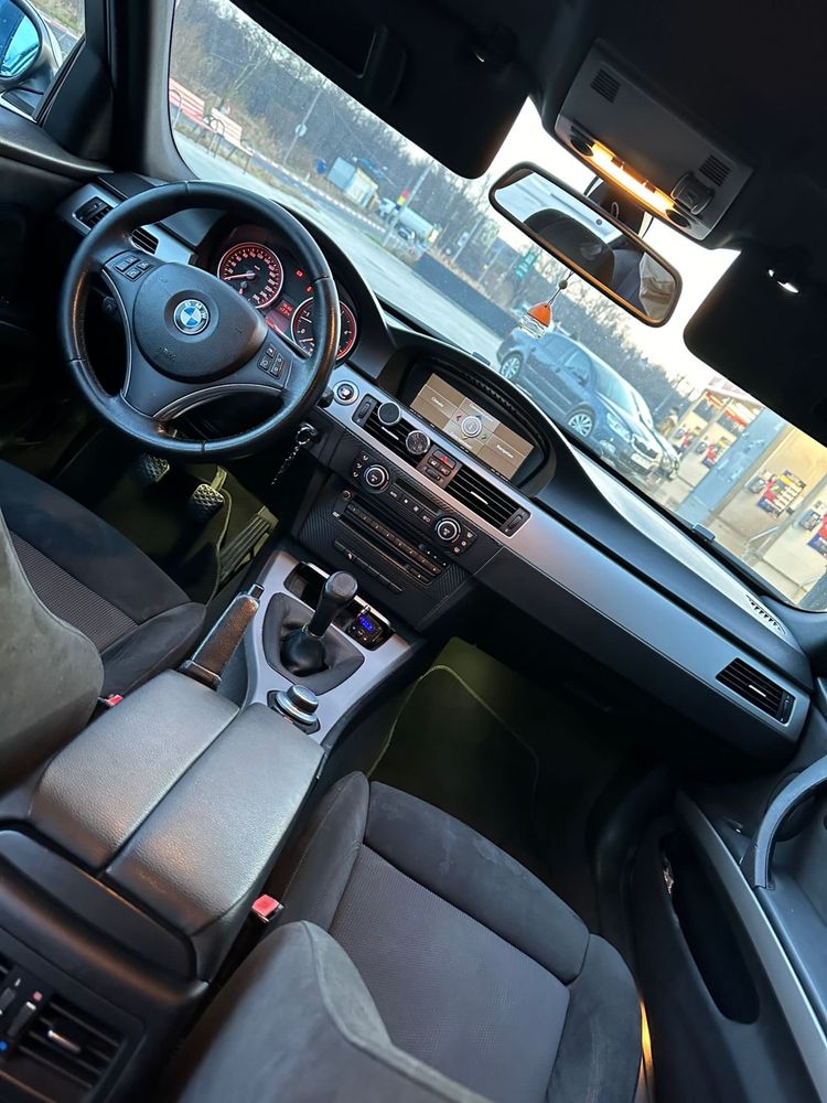 BMW Seria 3 E90 330D